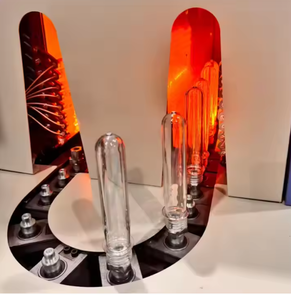 Polycarbonate blow molding heater